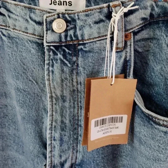 Reformation Liza High Straight Jean Size 31 NWT - Picture 6 of 10